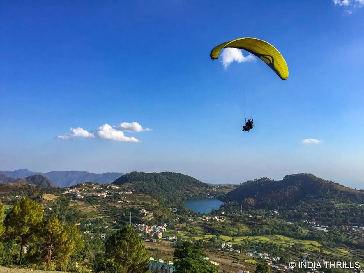 paragliding bhimtal